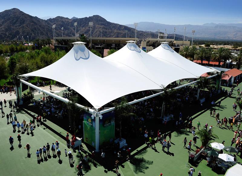 膜結(jié)構(gòu)遮陽(yáng)雨棚不隔熱不防曬.jpg 膜結(jié)構(gòu)遮陽(yáng)雨棚不隔熱不防曬.jpg