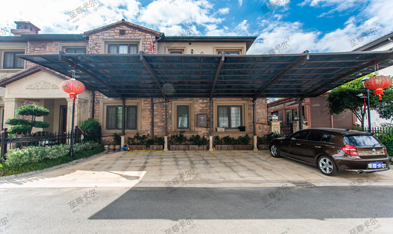 至尊卡爾耐力板車(chē)棚.jpg 至尊卡爾耐力板車(chē)棚.jpg