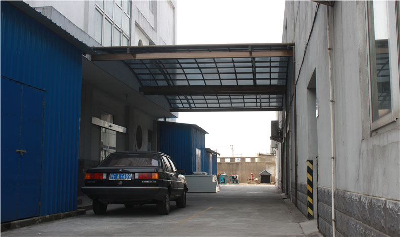 上海有人做鋁合金雨棚的嗎？