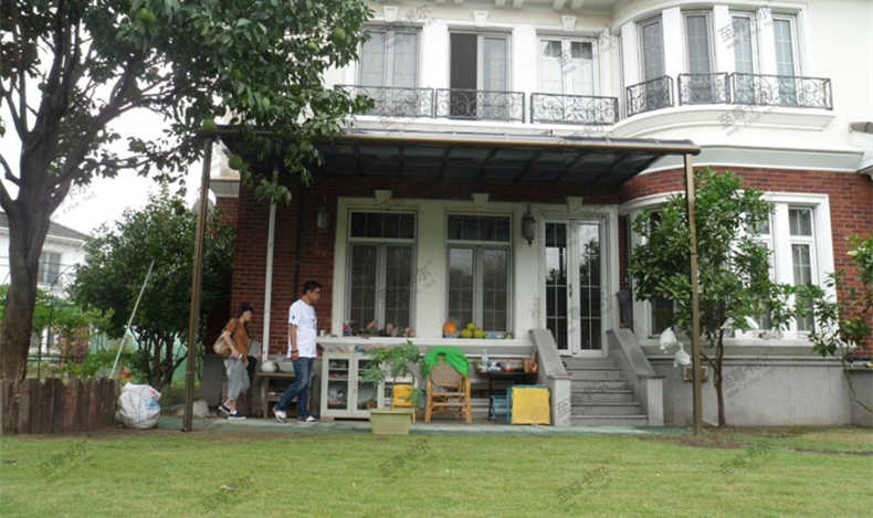 別墅門口這樣裝，時(shí)尚又美觀——至尊卡爾