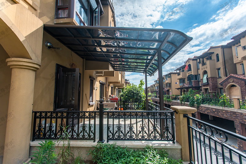 如何挑選別墅露臺棚！好看又實用的別墅露臺棚看這三點