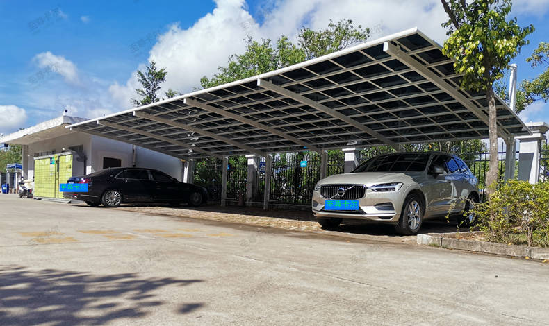 別選膜結(jié)構(gòu)車(chē)棚工程了，真的。快來(lái)看看這套車(chē)棚效果圖